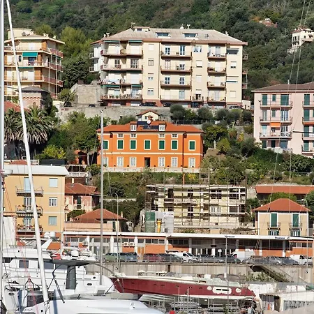 Trilocale In Vista Mare 2 Varazze